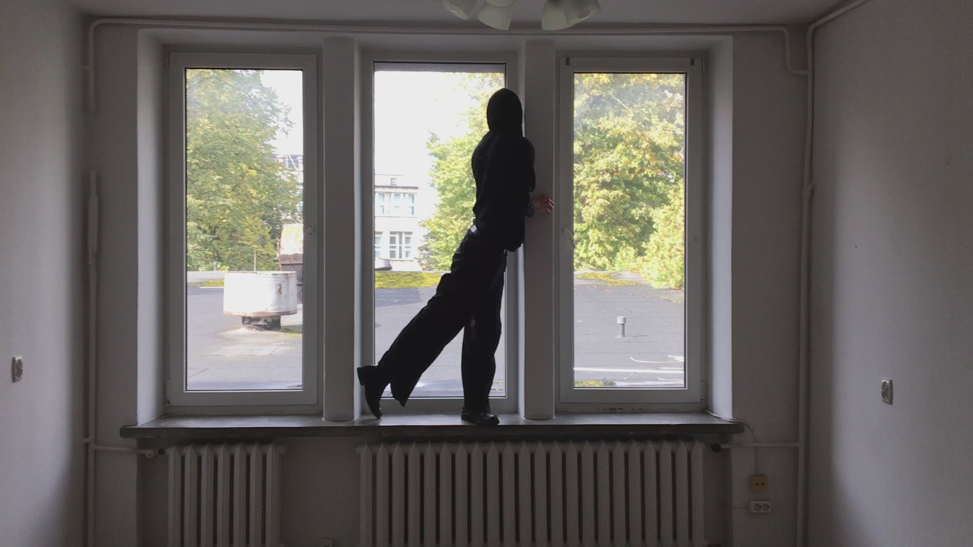 Load video: 